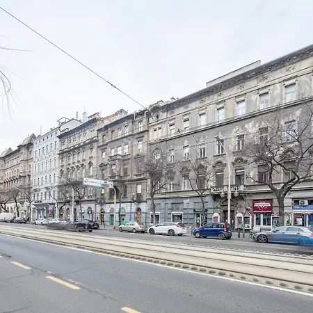 Апартаменты Cityscape Budget Joseph Будапешт