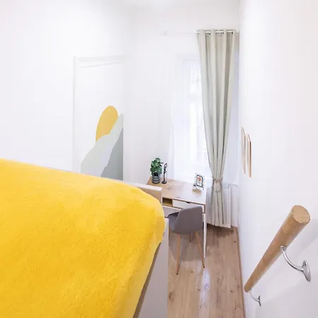 Cityscape Budget Joseph Apartamento